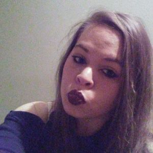 Meet your Posher, Alana