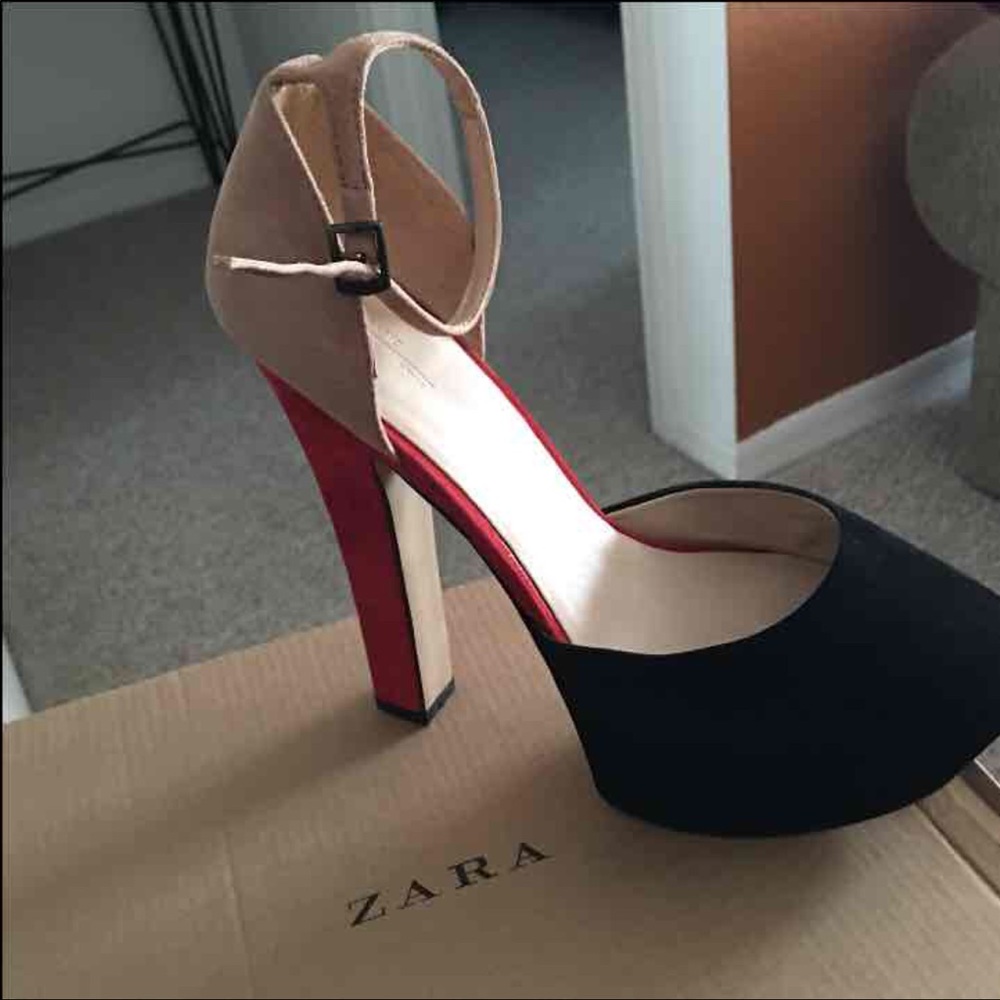 Ankle strap Heels