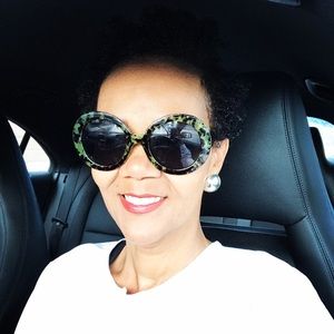 Meet your Posher, Nikki