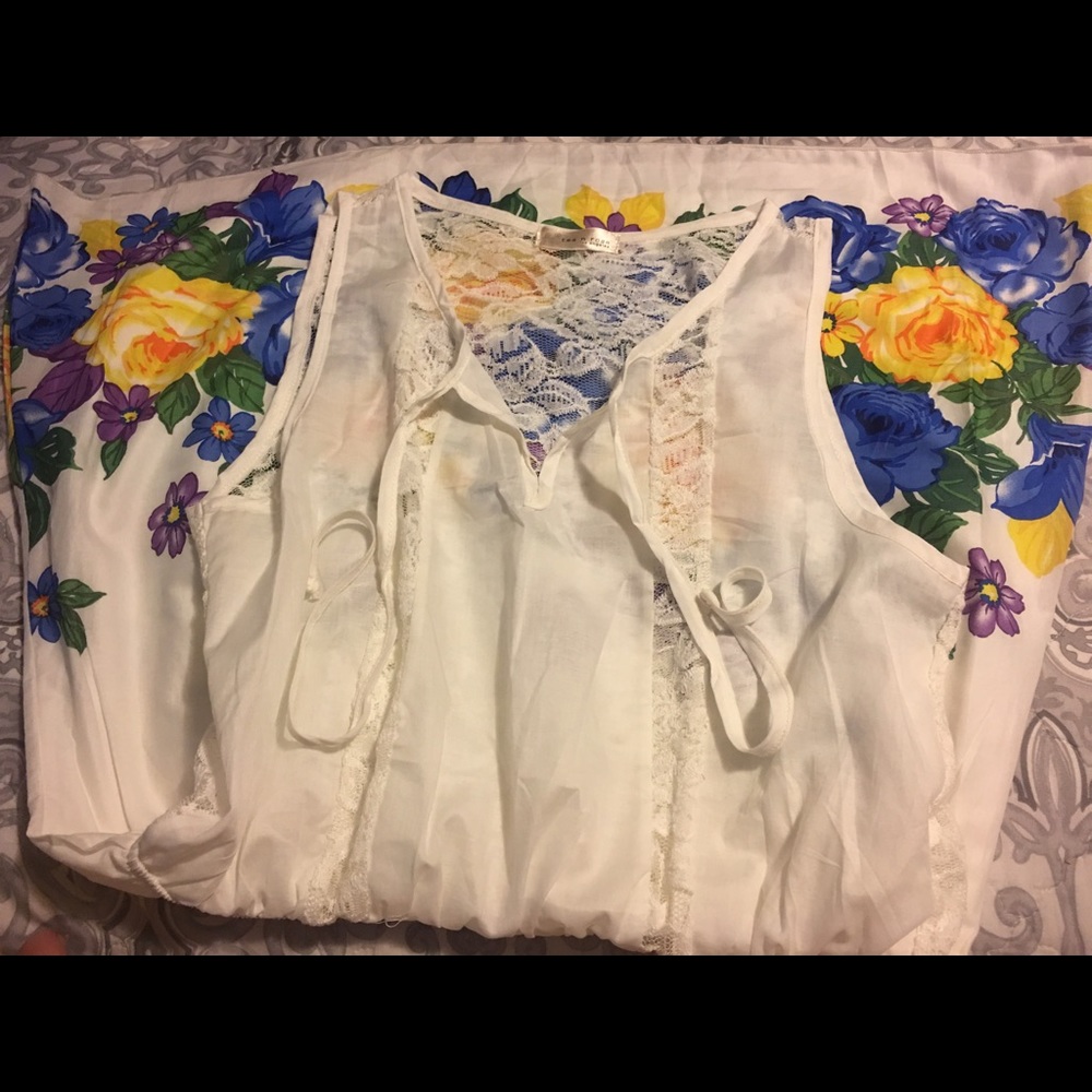Lace Back Rose Dress 2X H P - Picture 2 of 7