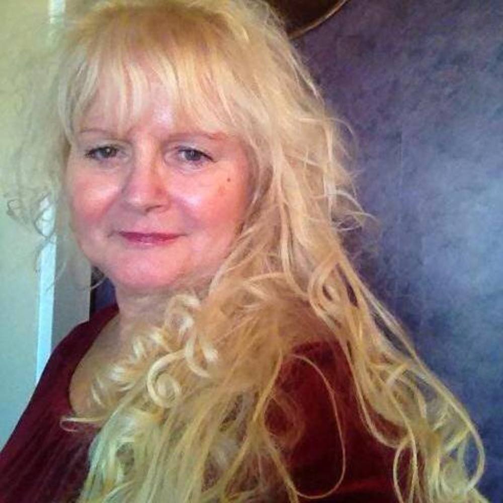 Meet your Posher, Diane