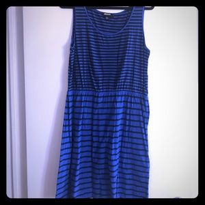 DKNY ladies dress in Sz Large