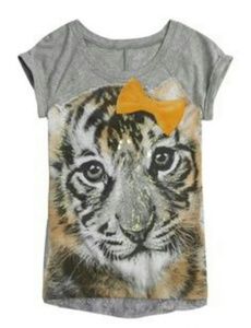 Justice tiger graphic t-shirt size 8 girls used