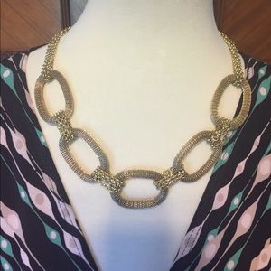 Gold tone link necklace
