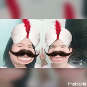 Meet your Posher, Hong