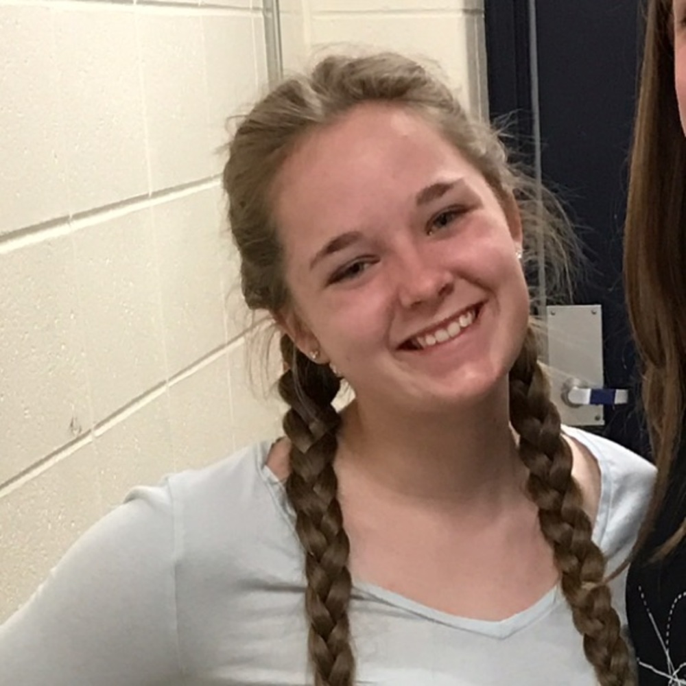 Meet your Posher, Olivia