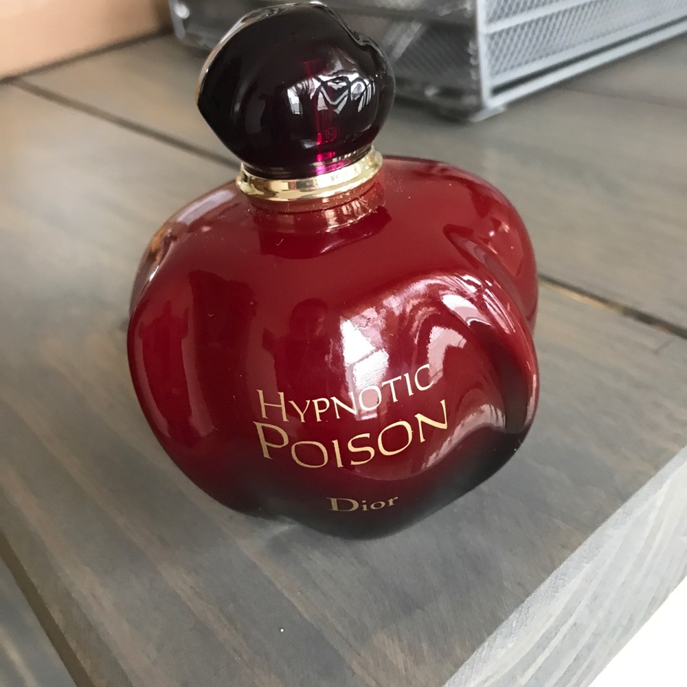 *AUTHENTIC* perfume. Christian dior