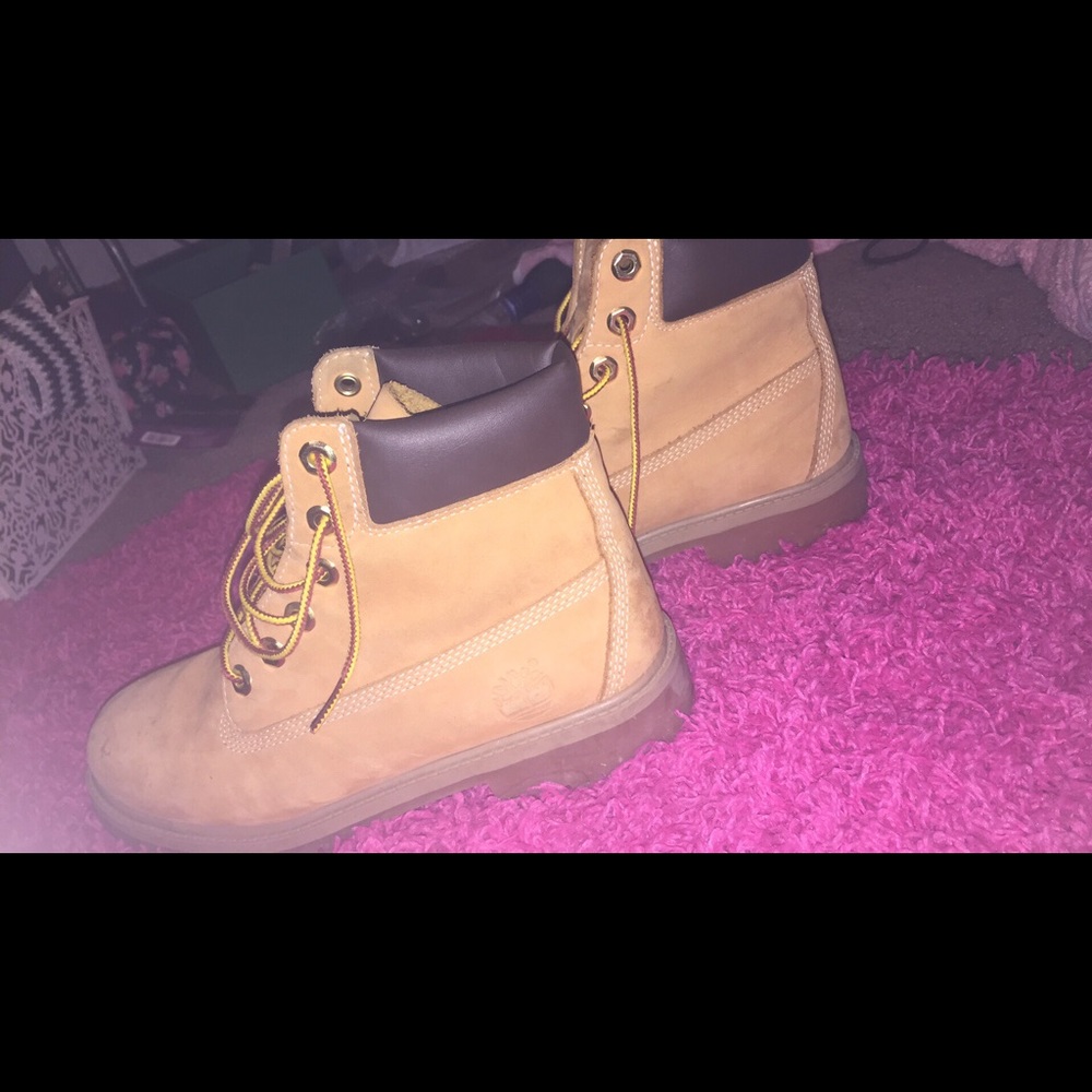 Girls/boys timberlands