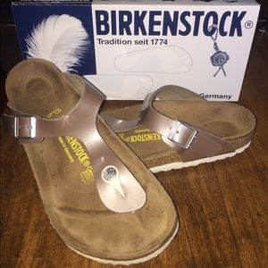 Birkenstock Women's Size 8 Gizeh style