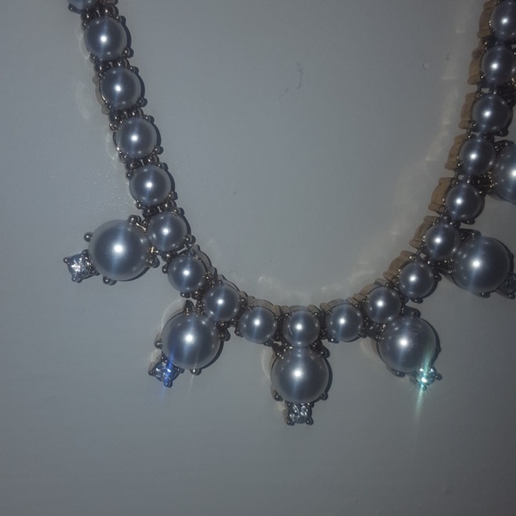 H&M Pearl Chain Necklace - Picture 2 of 3