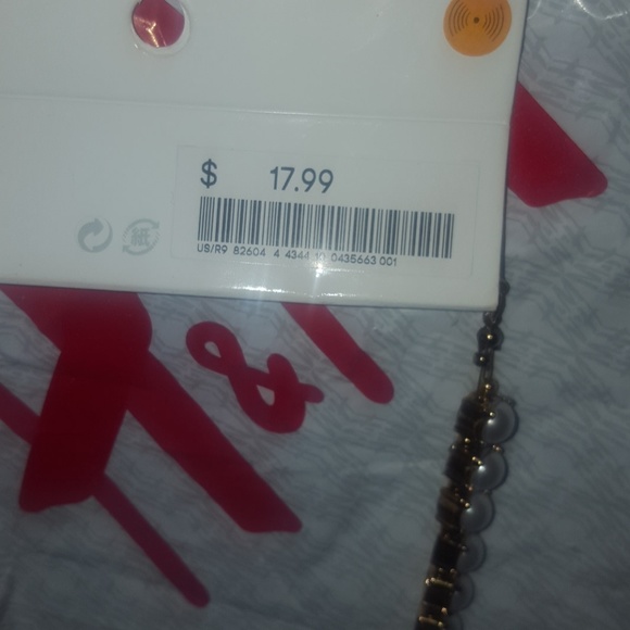 H&M Pearl Chain Necklace - Picture 3 of 3