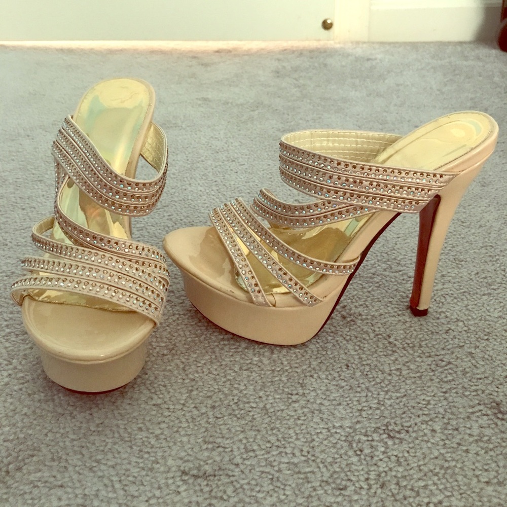 Gem-embellished strappy nude platform heels