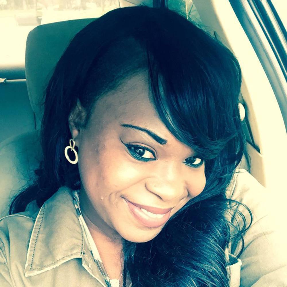 Meet your Posher, Karessa