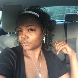 Meet your Posher, Kristin