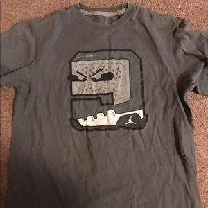 Men's Medium grey Jordan Tshirt