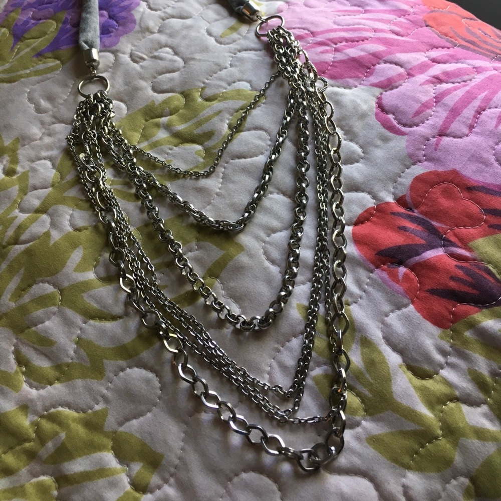 Gorgeous silver necklace