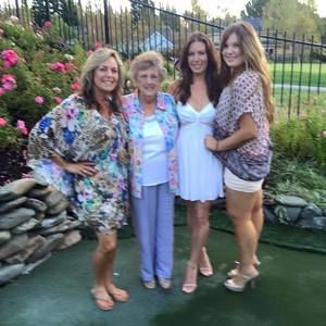 Meet your Posher, Sandra