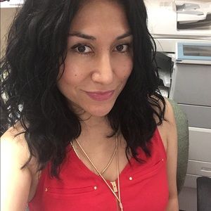 Meet your Posher, Isabella