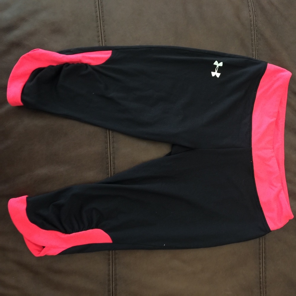 YXL Pink and Black Under Armour Bike Pants