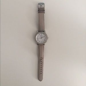 Authentic taupe Fossil watch!