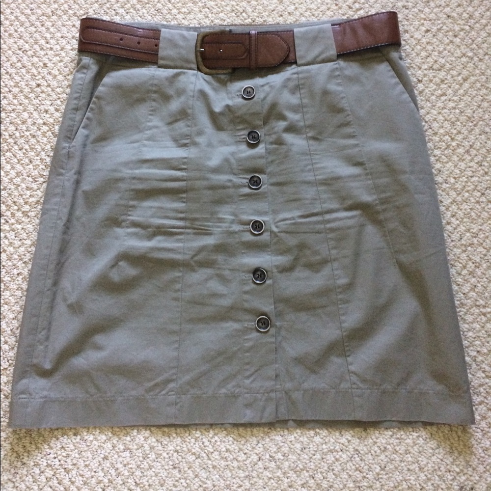 Button-front Skirt