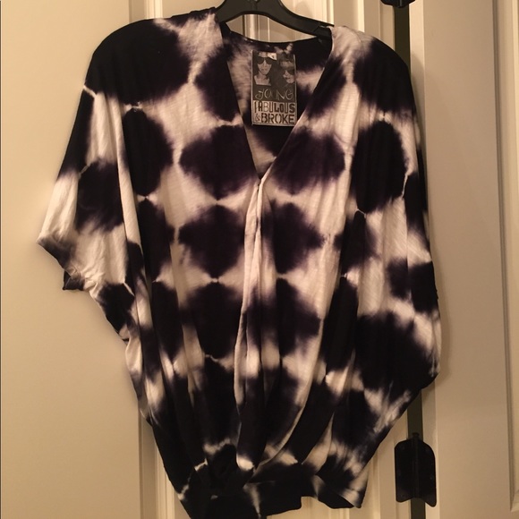 Young, Fabulous, & Broke Crosshatch top - Picture 3 of 5