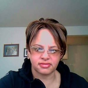 Meet your Posher, Polly