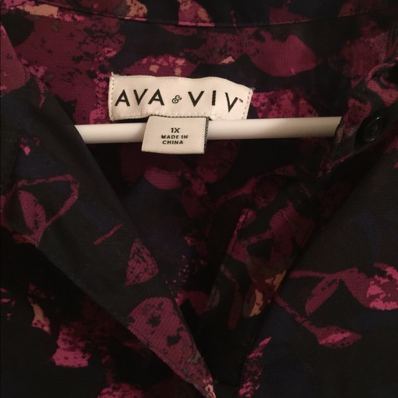 Patterned button down tunic - Picture 4 of 6