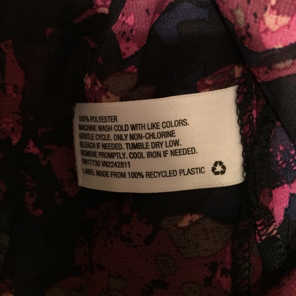 Patterned button down tunic - Picture 6 of 6