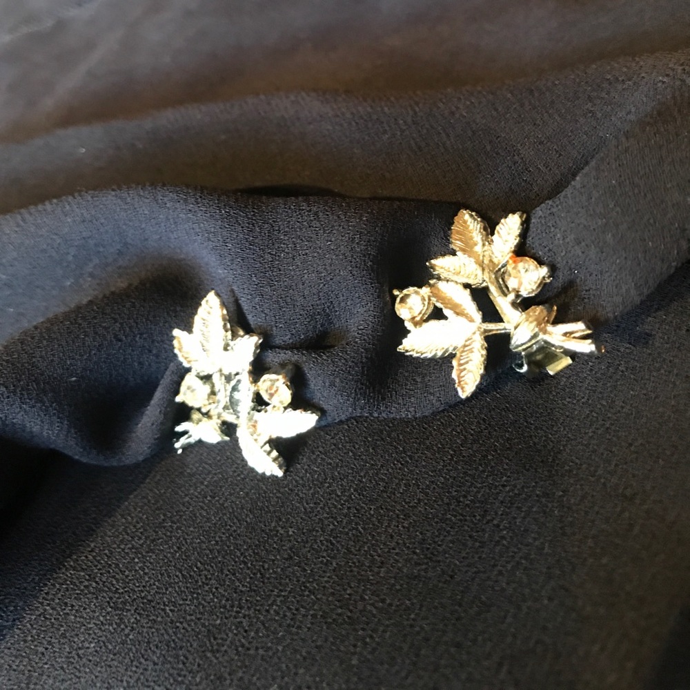 Clip on earrings