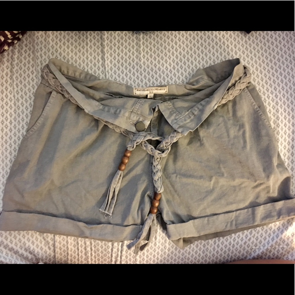 Free People Shorts L