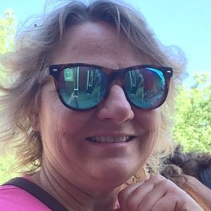 Meet your Posher, Kathy