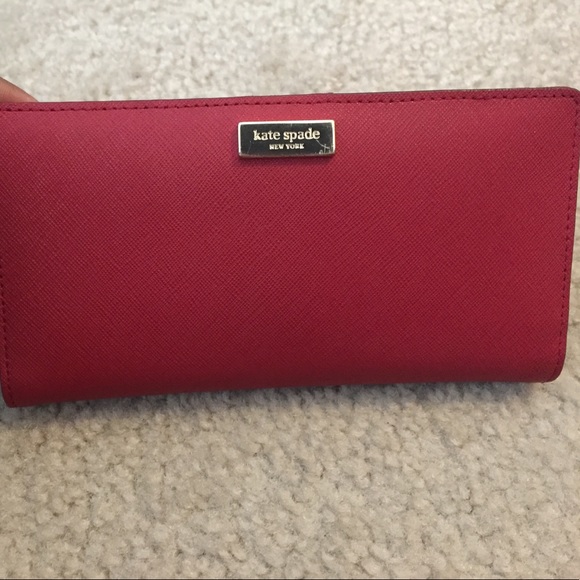 Wallet - Picture 1 of 3