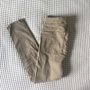 American Eagle khaki jegging