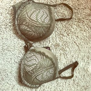 Olive Victoria secret bra with gem