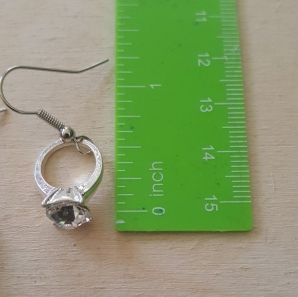 Handmade Jewelry Pierced Earrings Ring White Stone - Picture 3 of 4