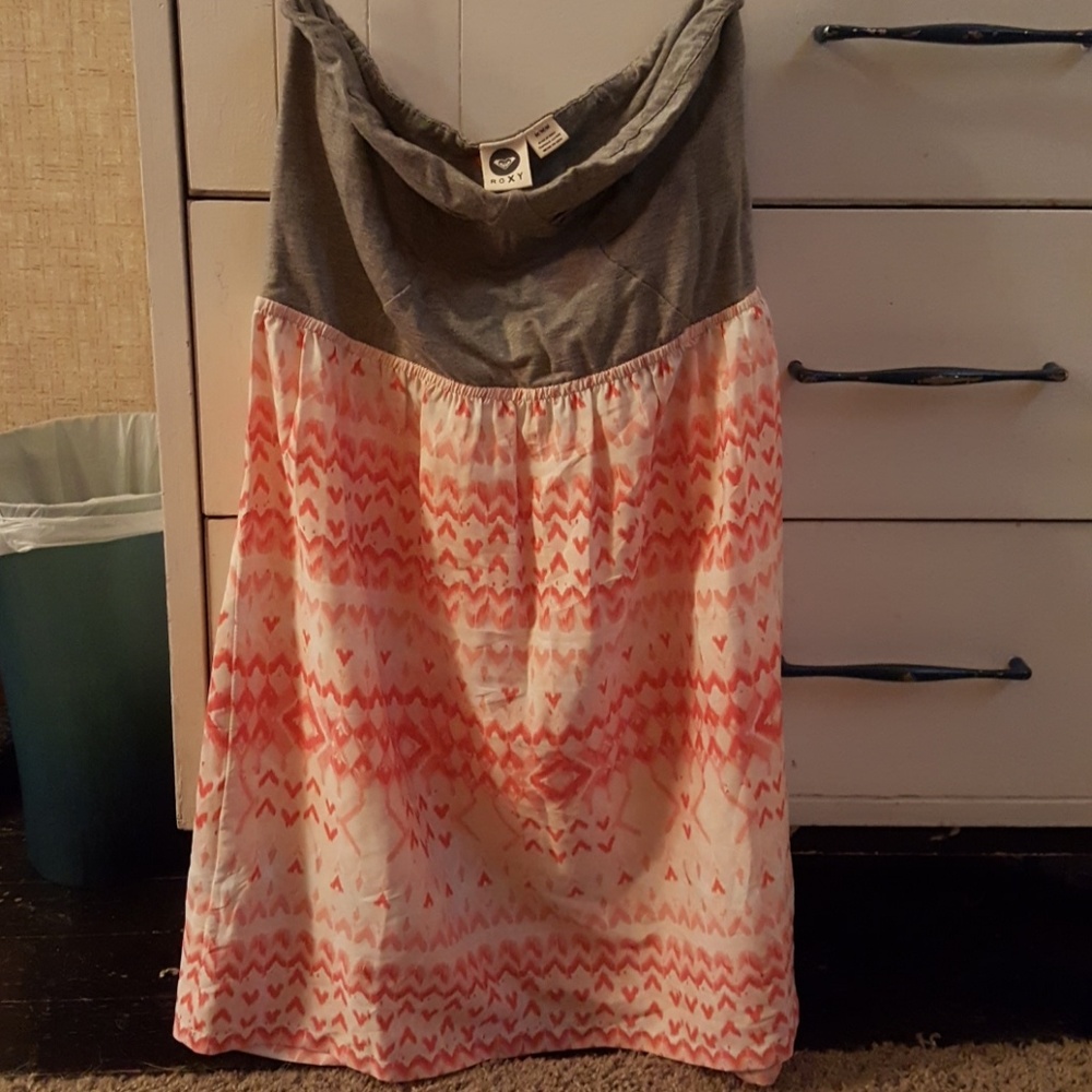 Strapless dress