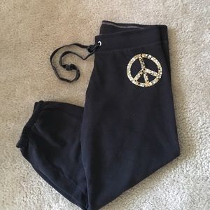 Victoria Secret Pink cropped sweatpants