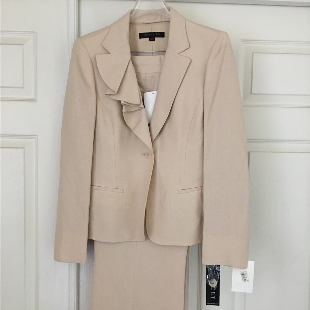 Anne Klein Linen Pantsuit