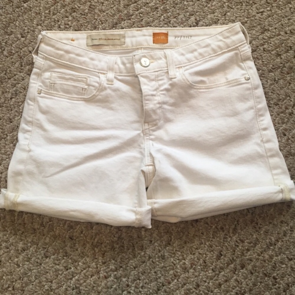 Anthropologie Pilcro White Shorts size 32