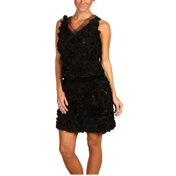 Robert Rodriguez Dresses & Skirts - Deleting Soon🤖Make an Offer🤑Petaled LBD Dress