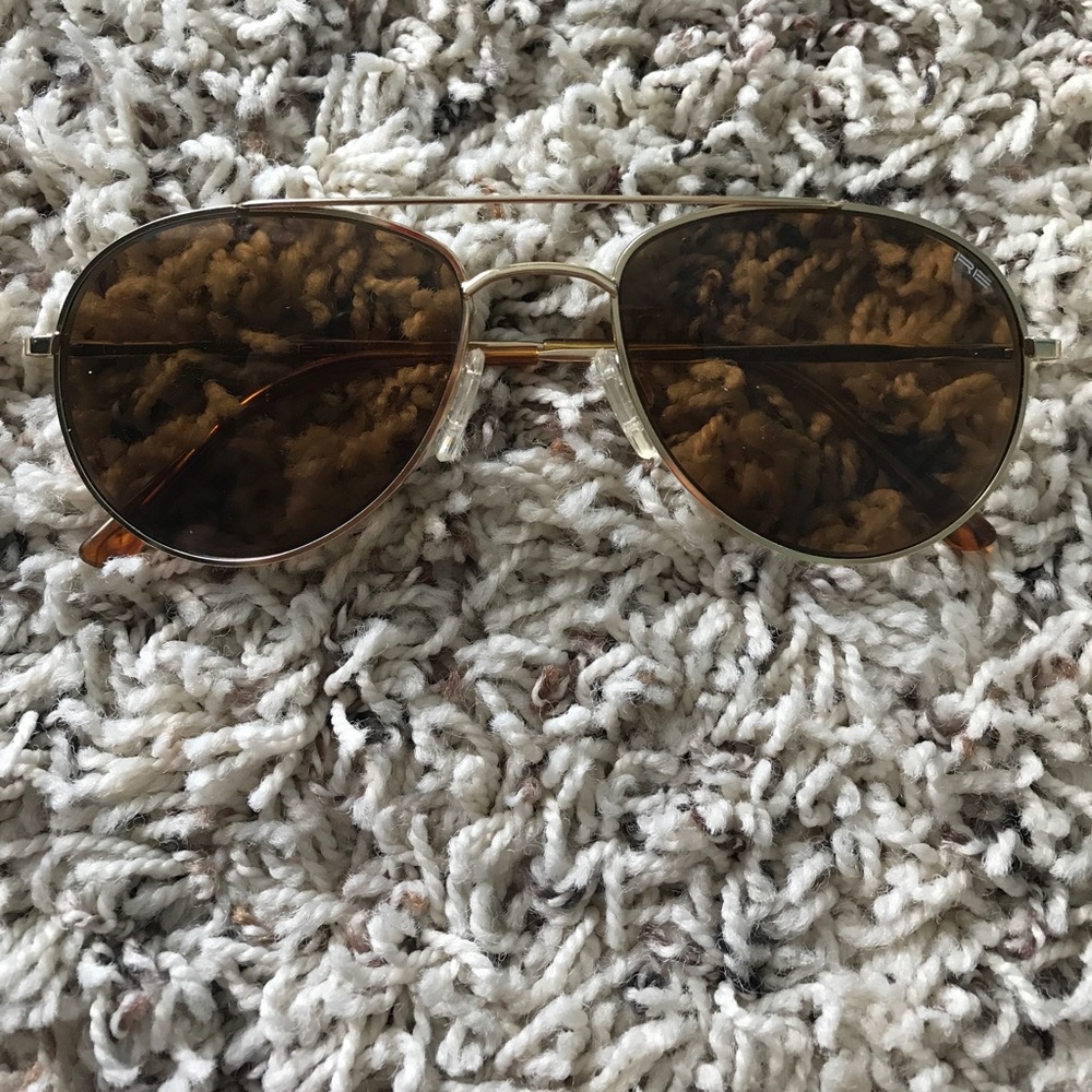 RE Sunglasses 🕶 (NEW)