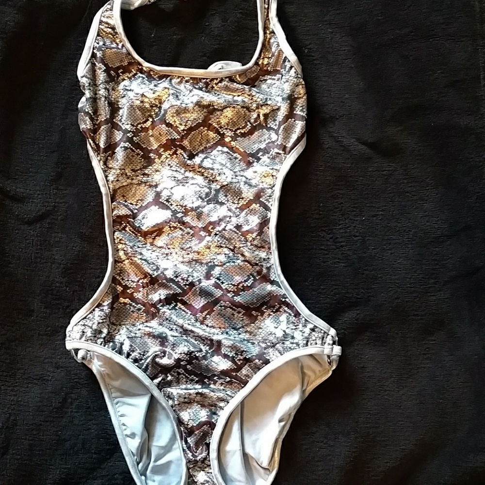 Silver leppard monokini