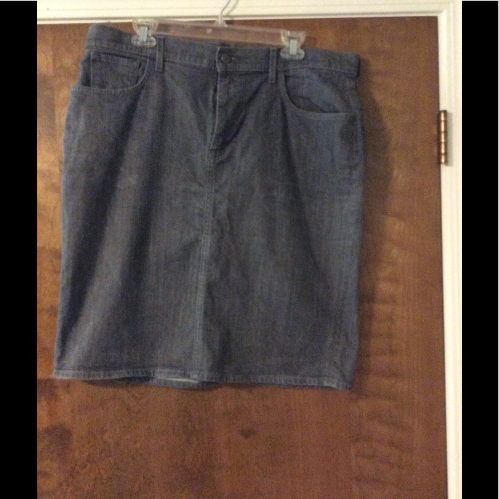 Grey jean skirt