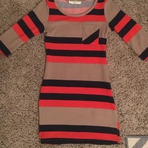 Cute striped dress!