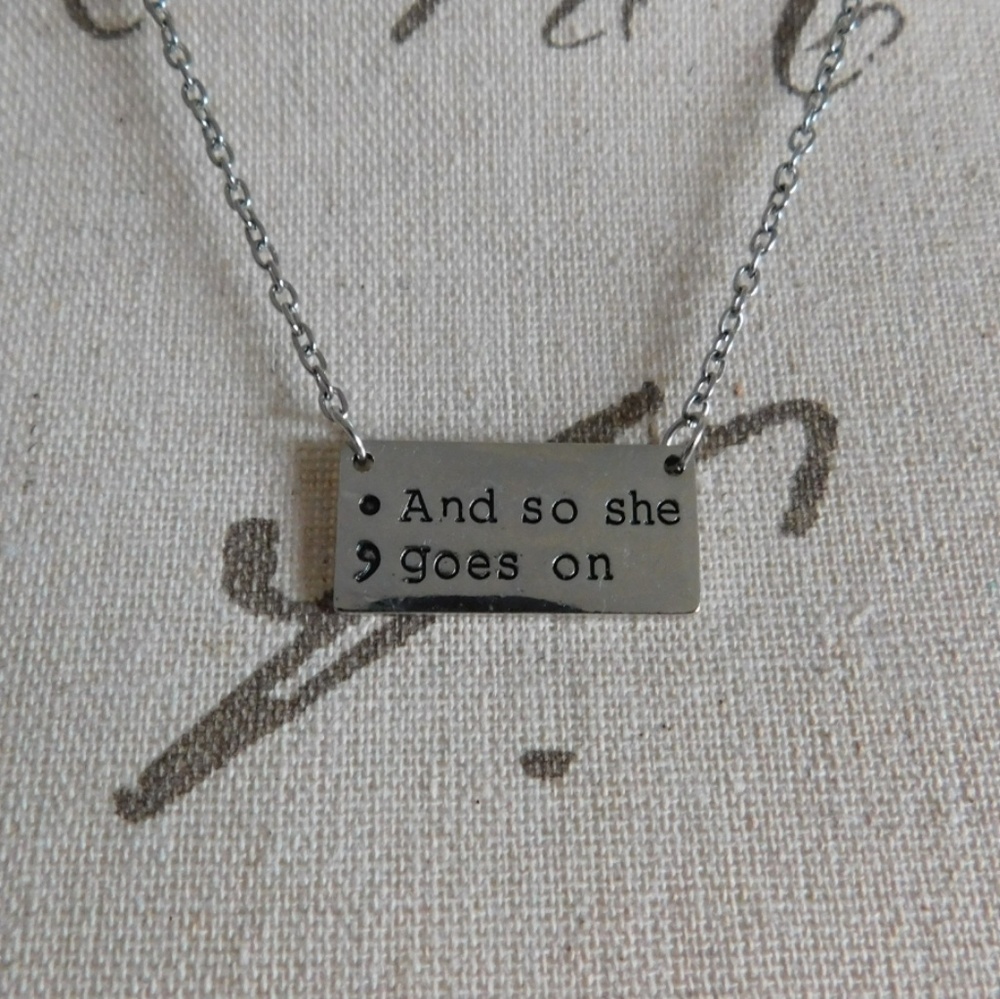 NWOT ; And So She Goes On Necklace - Picture 3 of 3