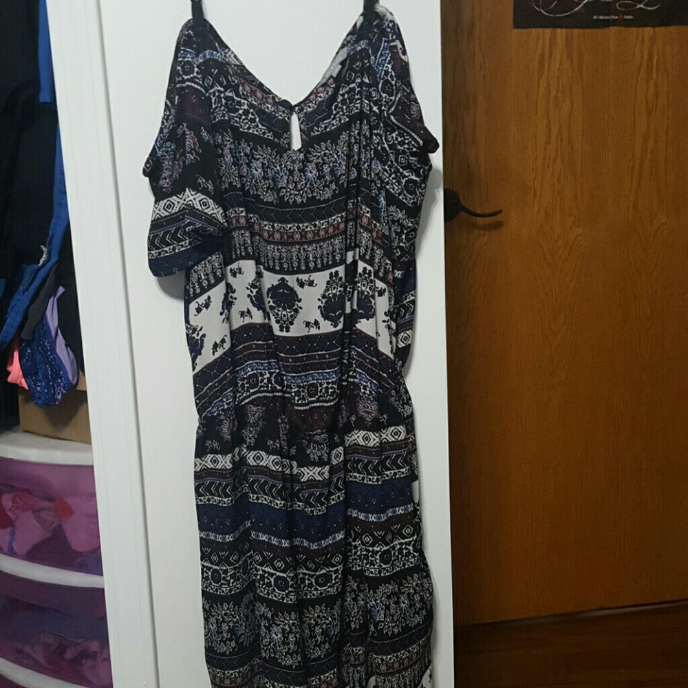 REPOSH - Lovesick Romper Size 3