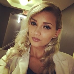 Meet your Posher, Milena