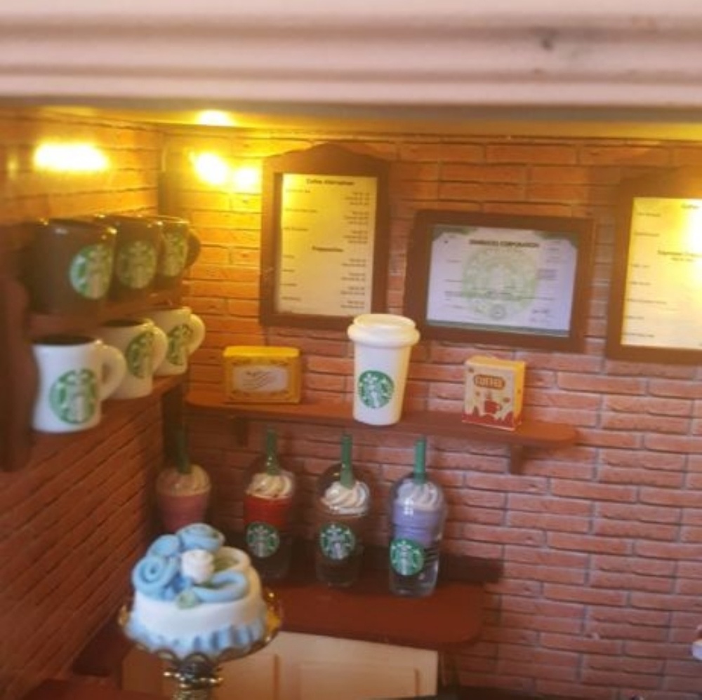 Miniature Handmade Coffee Shop Store Frappacino - Picture 4 of 8