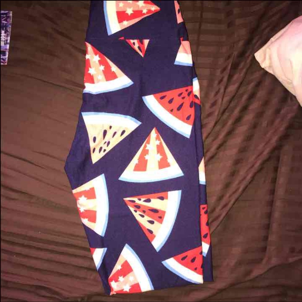 Lularoe Americana watermelon 🍉 leggings OS